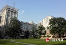 北京高溫黃色預(yù)警中 未來三天持續(xù)高溫晴熱天氣
