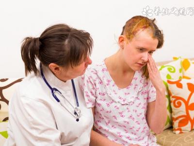 12歲女孩被高空拋磚砸進(jìn)ICU 頭部受傷怎么辦