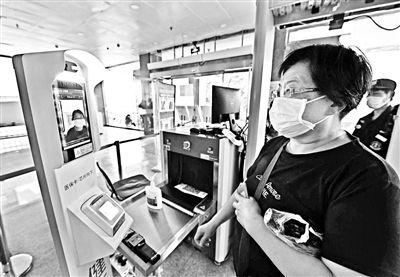 賦權(quán)家庭醫(yī)生暢通轉(zhuǎn)診通道