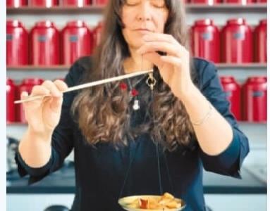 俄薩和她的中醫針灸診所