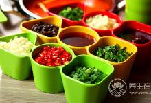 面對(duì)電腦眼睛變得渾濁,吃什么水果可以快速補(bǔ)救?