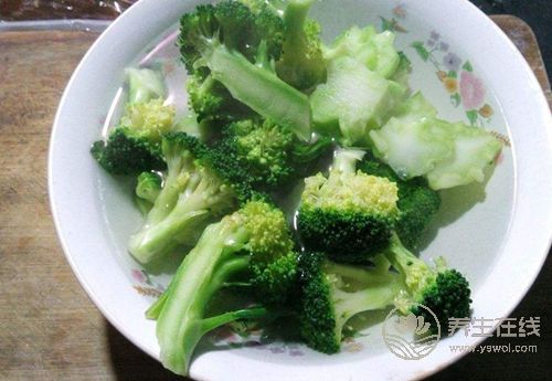 綠色蔬菜挑花眼?這3種對(duì)身體好處很多,你不能錯(cuò)過(guò) 綠色蔬菜挑花眼?這3種對(duì)身體好處很多,你不能錯(cuò)過(guò)