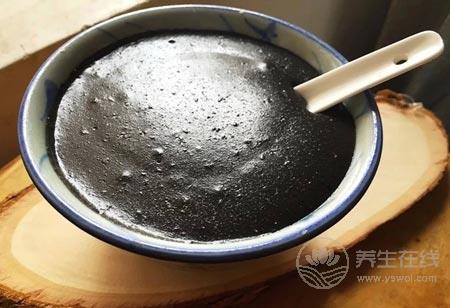 少年白發怎么辦  食療調理恢復濃密黑發