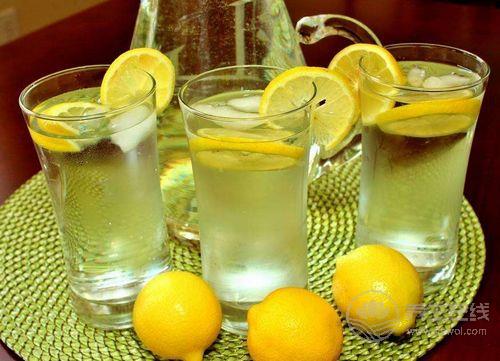 5種普通食物,助你輕松去除口臭 5種普通食物,助你輕松去除口臭