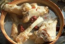 骨頭湯真能補鈣嗎？補鈣的3三誤區千萬別信！