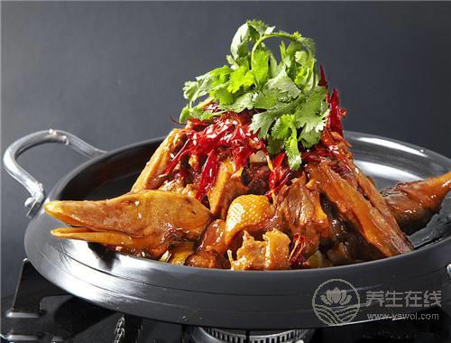 剩菜剩飯倒掉太浪費！這樣處理安全又健康，關鍵能積福！