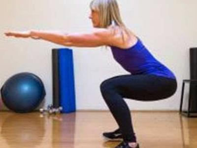 深蹲的姿勢以及深蹲技巧如何練習