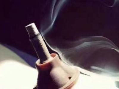 對(duì)于體內(nèi)血熱的人來(lái)說(shuō)艾灸應(yīng)該灸哪里