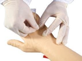 扎止血帶有哪些方法要如何控制距離-易網(wǎng)健康<a href=http://m.logojc.com/jkys/ target=_blank class=infotextkey>養(yǎng)生</a>網(wǎng) 扎止血帶有哪些方法要如何控制距離