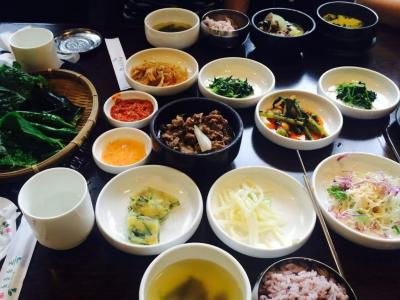 幾種比較常見(jiàn)的晚餐營(yíng)養(yǎng)搭配菜譜