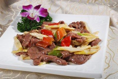 家常做炒牛肉應(yīng)該怎么做口感更嫩更好