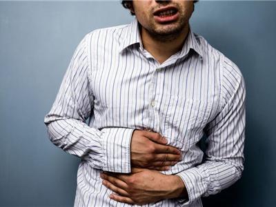 吃完飯之后導致胃部胃痛的常見原因