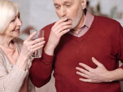 判斷老年人是否感染肺炎典型癥狀