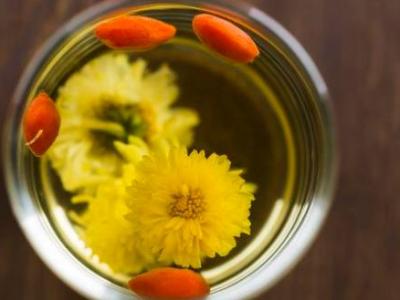 枸杞菊花茶養(yǎng)肝護(hù)肝的好處