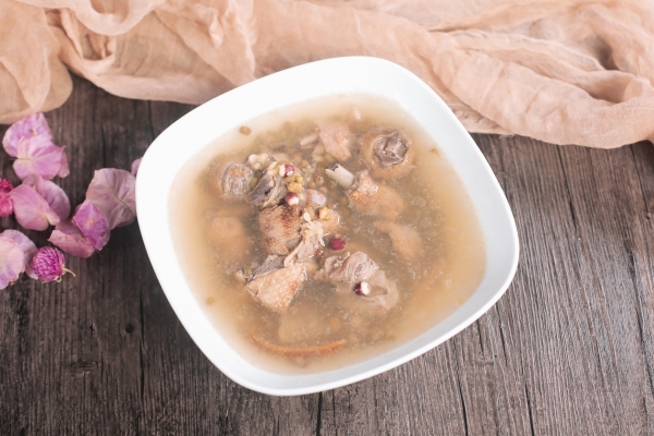 土茯苓的功效與作用 土茯苓泡水喝的禁忌