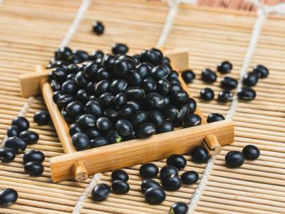 醋泡黑豆一般什么時間吃效果好 醋泡黑豆能補腎嗎