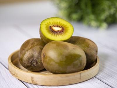 紅心獼猴桃是熱性還是涼性 紅心獼猴桃吃多了會上火嗎