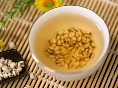 濕氣重肚子大怎么排濕減肥 肚子大有濕氣重吃什么祛濕