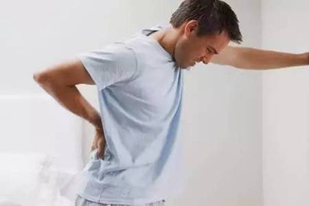 前列腺炎有什么癥狀?常見的四種變化都是前列腺炎的征兆-易網(wǎng)健康<a href=http://m.logojc.com/jkys/ target=_blank class=infotextkey>養(yǎng)生</a>網(wǎng) 前列腺炎有什么癥狀?常見的四種變化都是前列腺炎的征兆