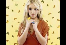 小甜甜布蘭妮變身健身狂，頻繁出入健身房竟是為取悅小13歲男友