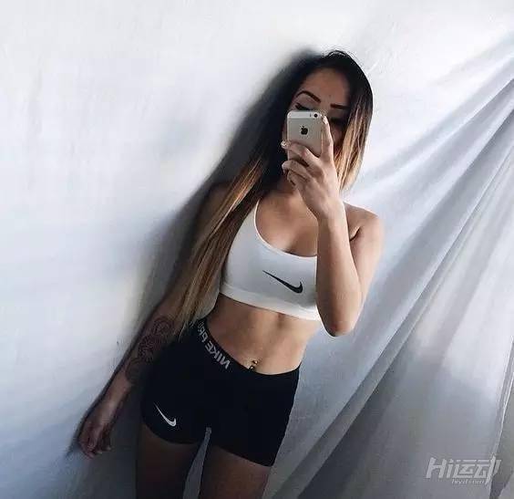 跟村姑style說拜拜 20款女生健身穿搭