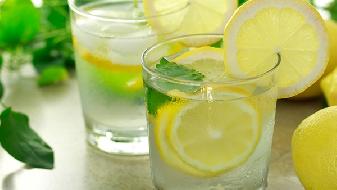 飲食減肥必須要吃的5種蔬菜-易網健康<a href=http://m.logojc.com/jkys/ target=_blank class=infotextkey>養生</a>網 飲食減肥必須要吃的5種蔬菜