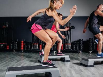 每天跑步多遠(yuǎn)可以減肥呢？跑步減肥的正確方法是什么？