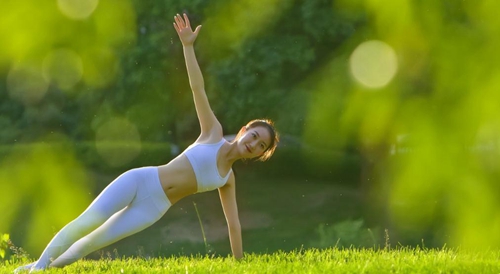 “女神運動”到底適合不適合你-易網<a href=http://m.logojc.com/ target=_blank class=infotextkey>健康養生</a>網 “女神運動”到底適合不適合你