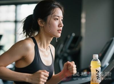 運動完立刻喝水？小心好心辦壞事！正確時機看這里