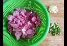 清炒木槿花的做法-家常味炒菜譜