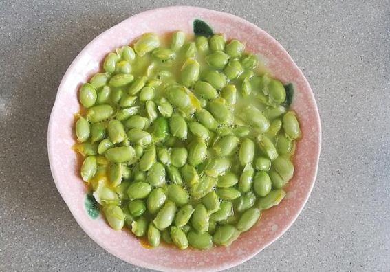 青豆蒸蛋的做法-家常味蒸菜譜-易網健康養生網 青豆蒸蛋的做法-家常味蒸菜譜