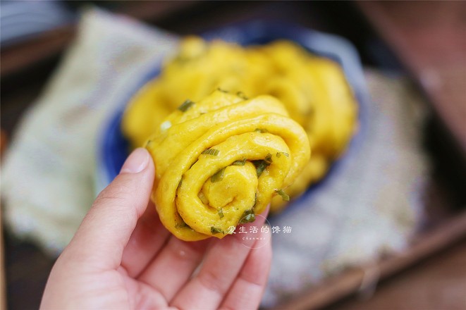 南瓜花卷的做法-家常味蒸菜譜