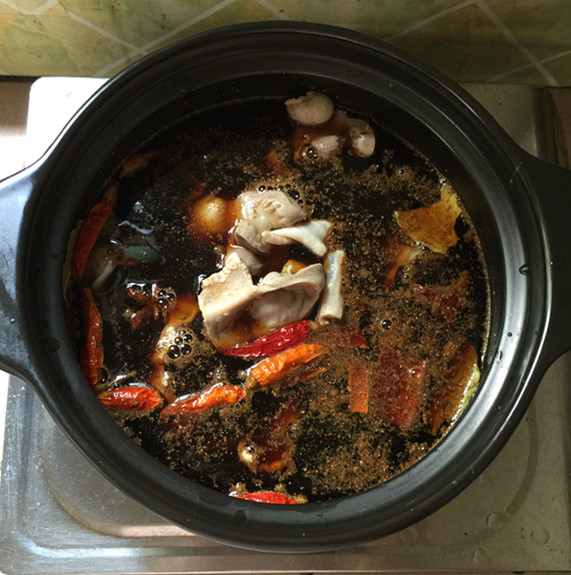 辣鹵雞胗的做法-香辣味鹵菜譜-易網(wǎng)健康養(yǎng)生網(wǎng) 辣鹵雞胗的做法-香辣味鹵菜譜