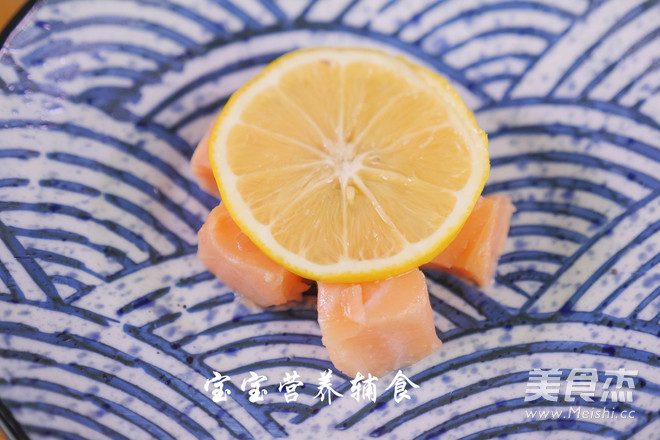 三文魚南瓜米粉的做法-家常味蒸菜譜