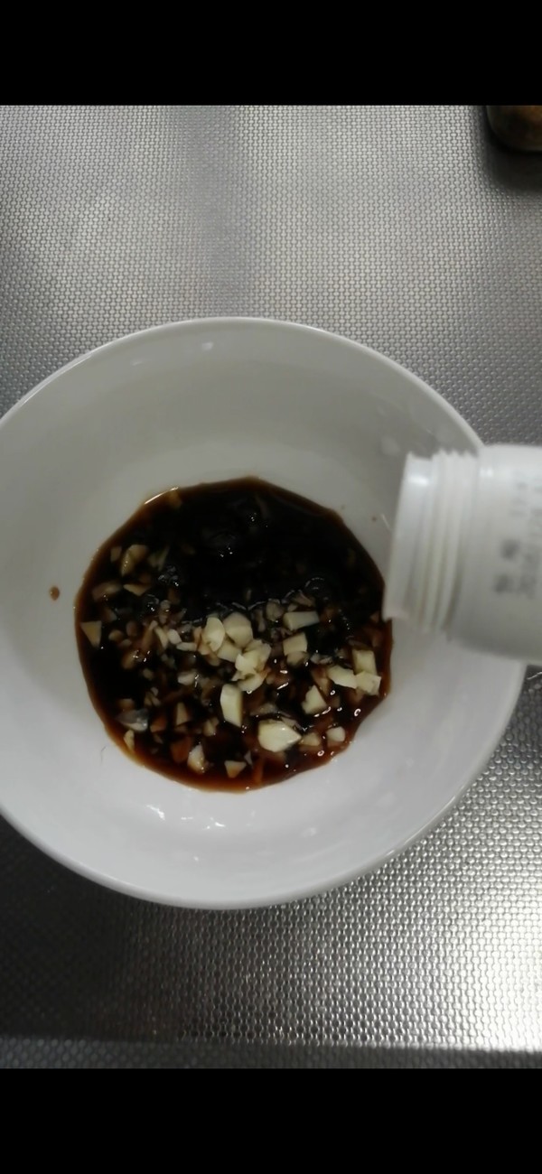 原味水煮蝦的做法-酸辣味煮菜譜