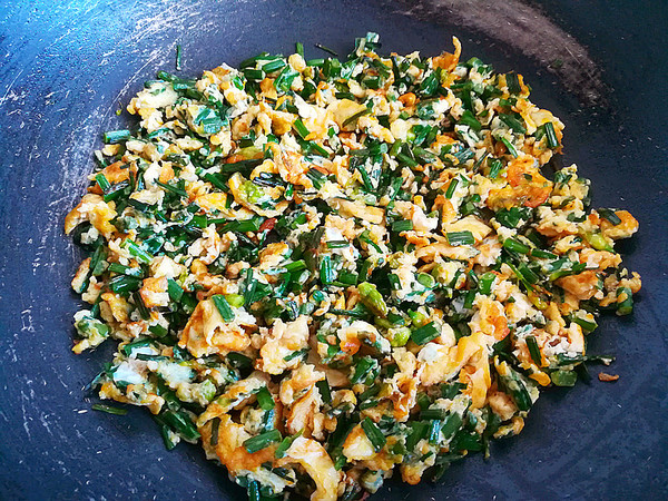 韭苔炒雞蛋的做法-家常味炒菜譜-易網健康養生網 韭苔炒雞蛋的做法-家常味炒菜譜