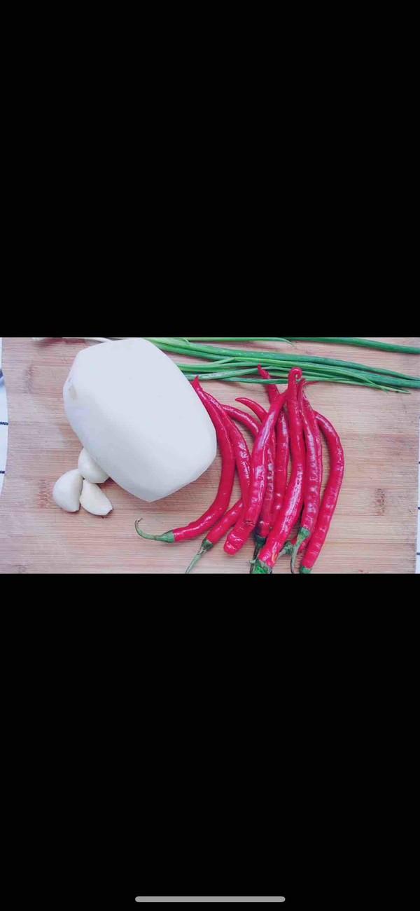 小炒藕丁的做法-香辣味炒菜譜-易網(wǎng)<a href=http://m.logojc.com/ target=_blank class=infotextkey>健康養(yǎng)生</a>網(wǎng) 小炒藕丁的做法-香辣味炒菜譜