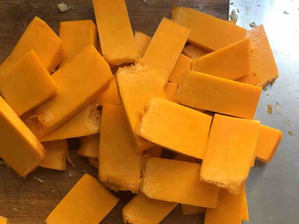 南瓜蒸雞腿的做法-香辣味蒸菜譜