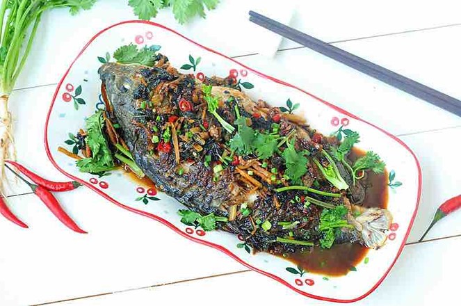 紫蘇燒鯉魚的做法-家常味燒菜譜-易網健康養生網 紫蘇燒鯉魚的做法-家常味燒菜譜