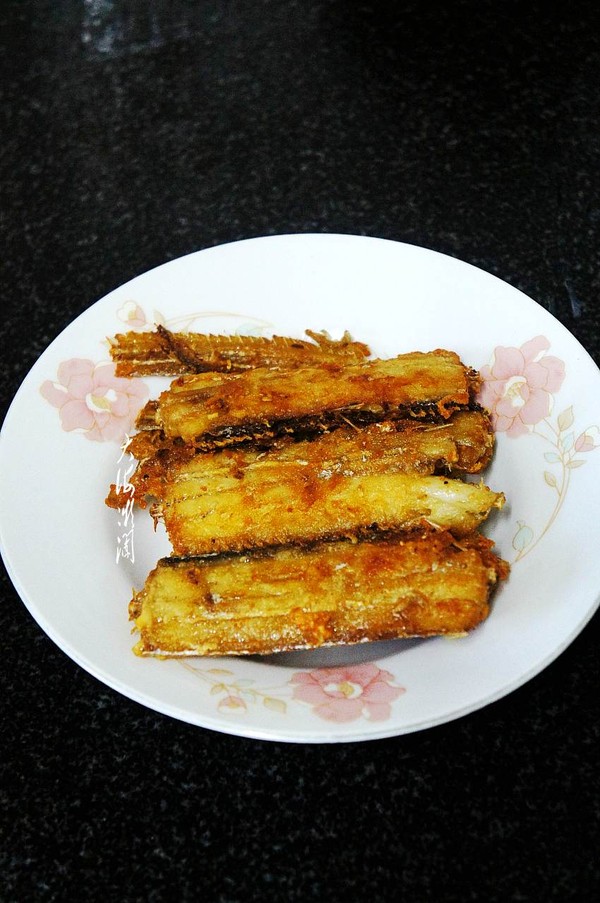 香煎帶魚的做法-咸鮮味煎菜譜