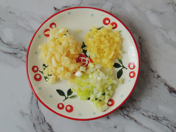 木耳蒸排骨的做法-家常味蒸菜譜-易網(wǎng)健康養(yǎng)生網(wǎng) 木耳蒸排骨的做法-家常味蒸菜譜