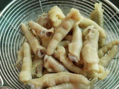 檸檬雞爪的做法-家常味拌菜譜