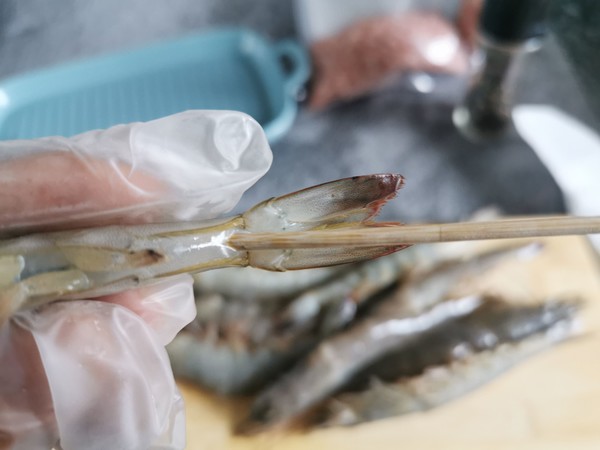 鹽焗蝦的做法-其它口味烘焙菜譜-易網健康養生網 鹽焗蝦的做法-其它口味烘焙菜譜