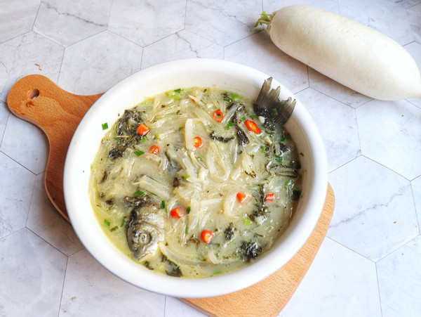 鯽魚白蘿卜絲湯的做法-家常味煮菜譜