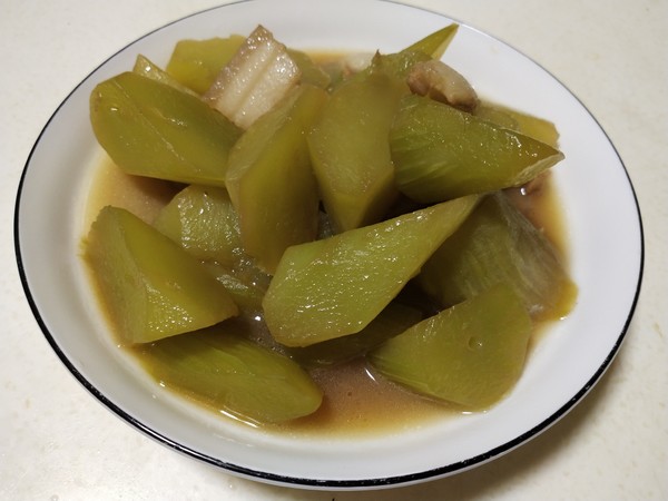 萵苣燒肉的做法-咸鮮味燒菜譜-易網(wǎng)健康養(yǎng)生網(wǎng) 萵苣燒肉的做法-咸鮮味燒菜譜