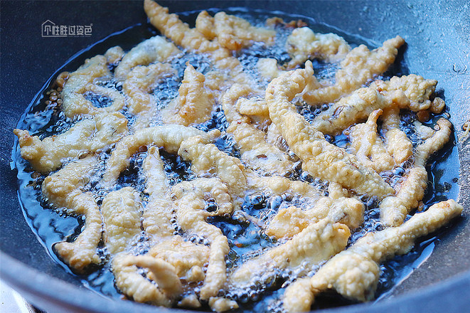 炸蘑菇的做法-家常味炸菜譜