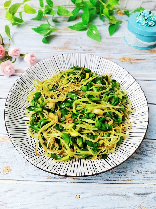 蒜香豆苗的做法-咸鮮味炒菜譜-易網健康養生網 蒜香豆苗的做法-咸鮮味炒菜譜