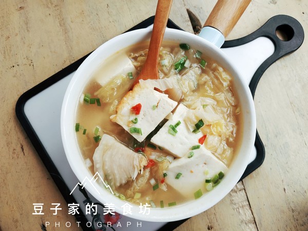 快手辣白菜豆腐湯的做法-酸辣味煮菜譜-易網健康養生網 快手辣白菜豆腐湯的做法-酸辣味煮菜譜