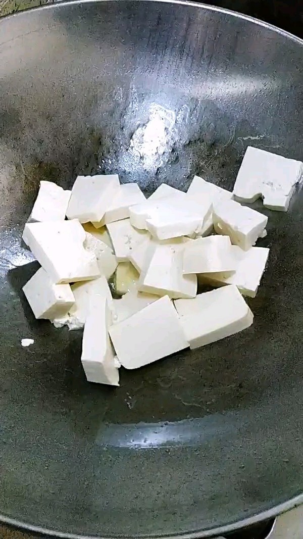 快手辣白菜豆腐湯的做法-酸辣味煮菜譜-易網<a href=http://m.logojc.com/ target=_blank class=infotextkey>健康養生</a>網 快手辣白菜豆腐湯的做法-酸辣味煮菜譜