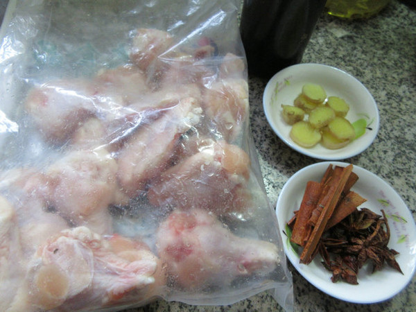 蒸醬小雞腿的做法-醬香味蒸菜譜-易網<a href=http://m.logojc.com/ target=_blank class=infotextkey>健康養生</a>網 蒸醬小雞腿的做法-醬香味蒸菜譜